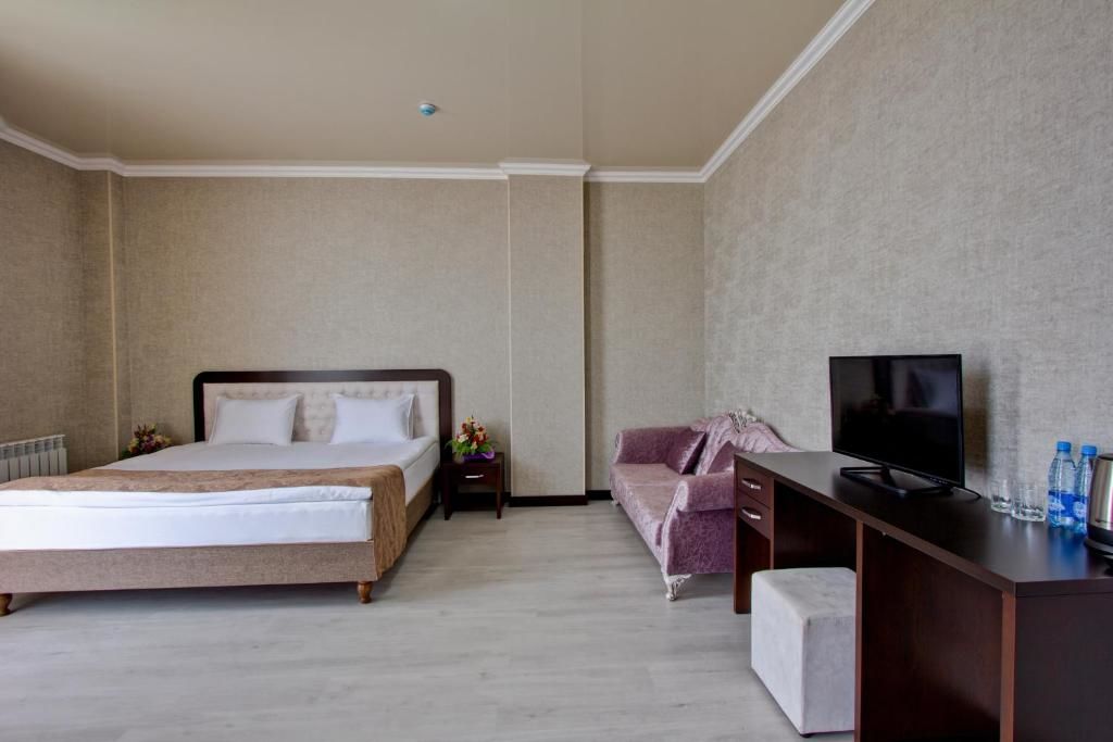 Отель Karagat Hotel Каракол-60