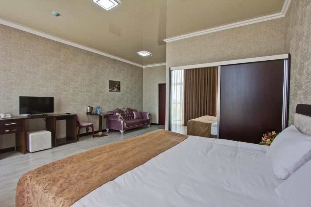 Отель Karagat Hotel Каракол-61