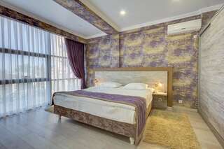 Отель Karagat Hotel Каракол Таунхаус с 3 спальнями-10