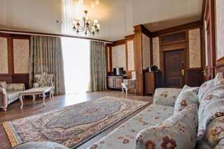 Отель Karagat Hotel Каракол Апартаменты с 2 спальнями-2